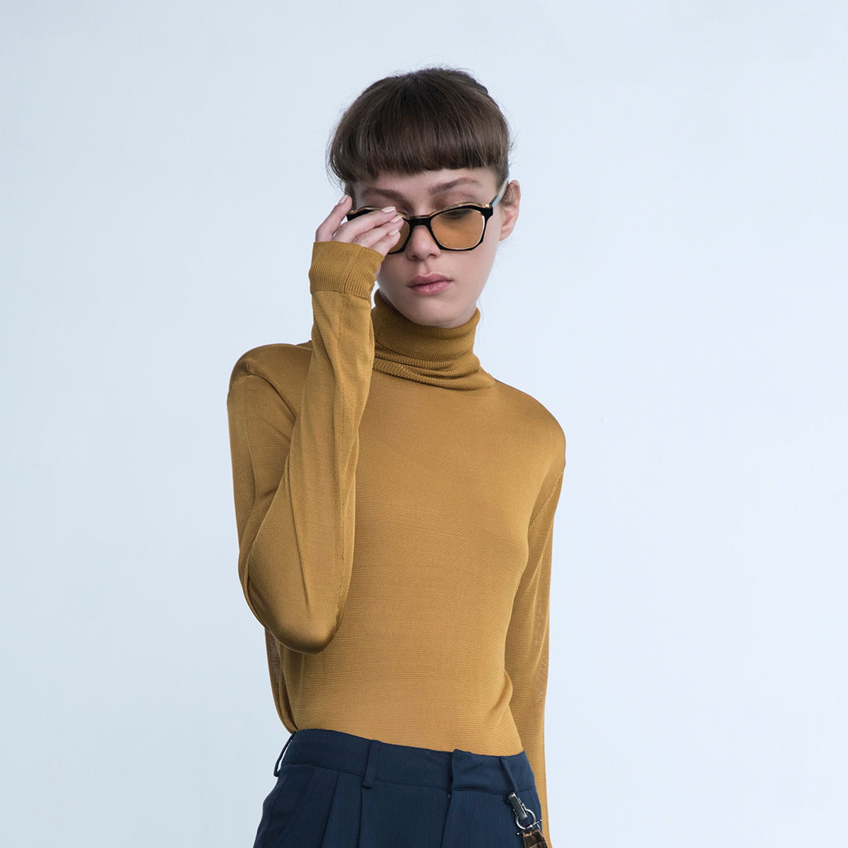 Viscose Gloved Knit in Gold 