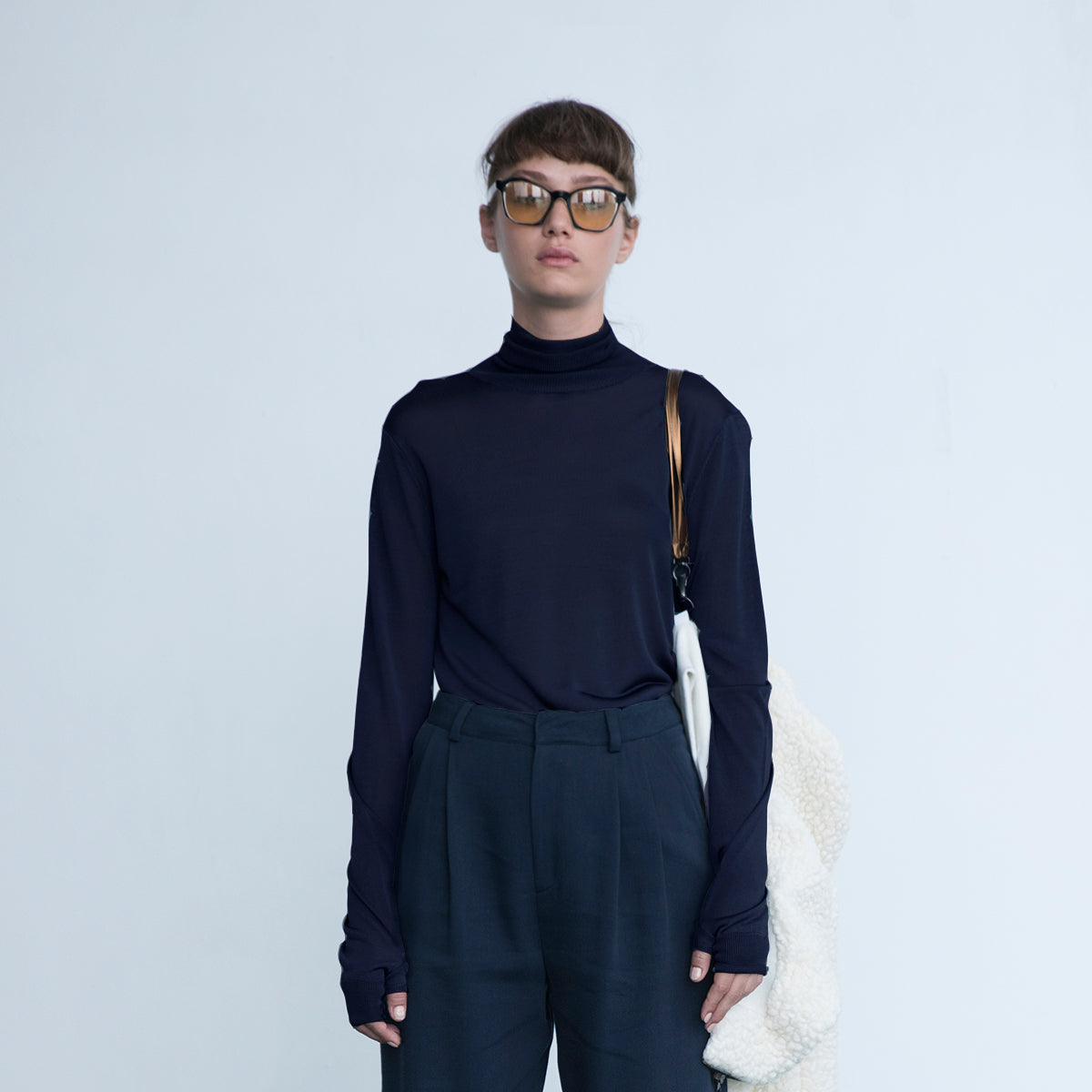 Viscose Gloved Knit in Navy 