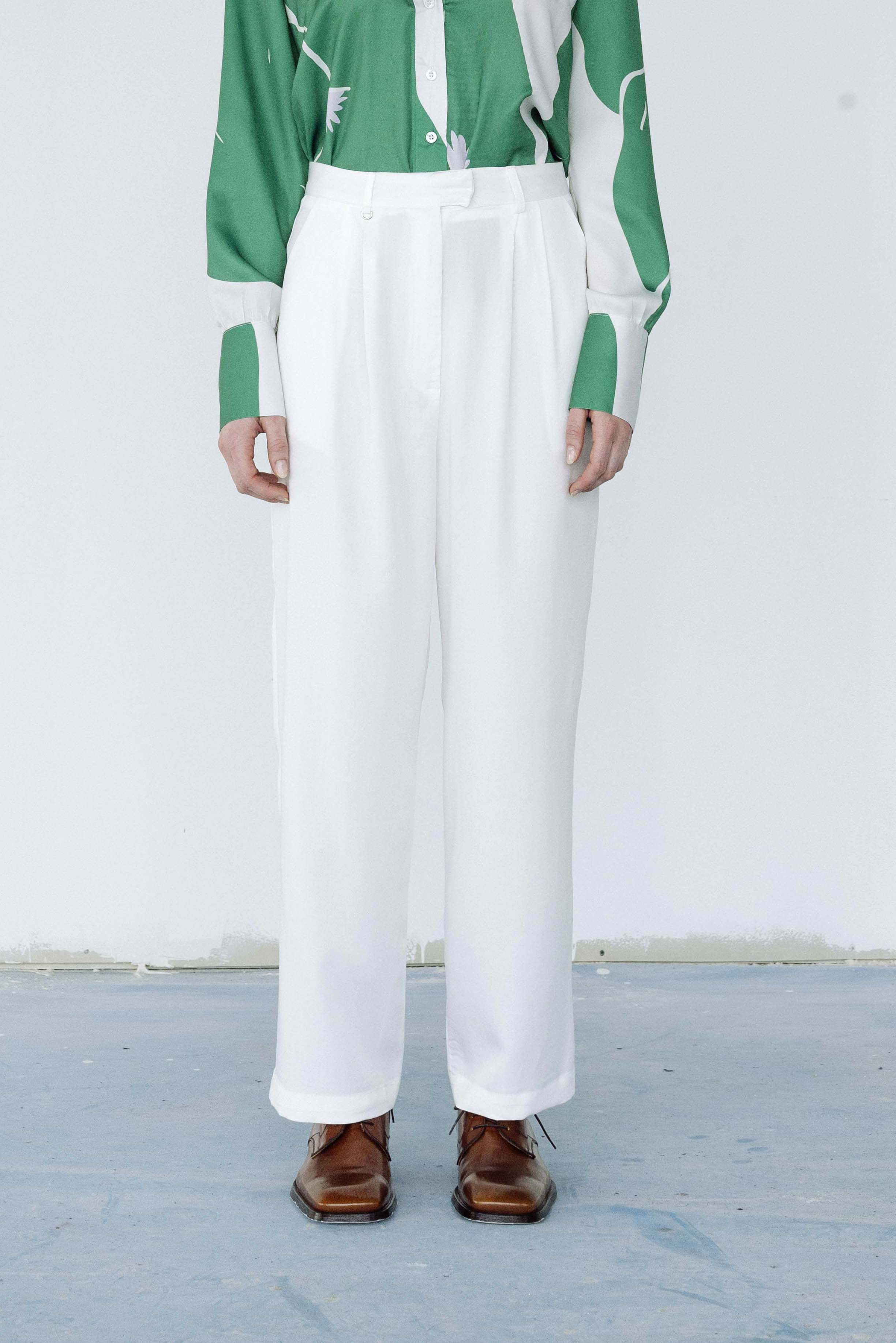 Formalist Tencel trousers in White 